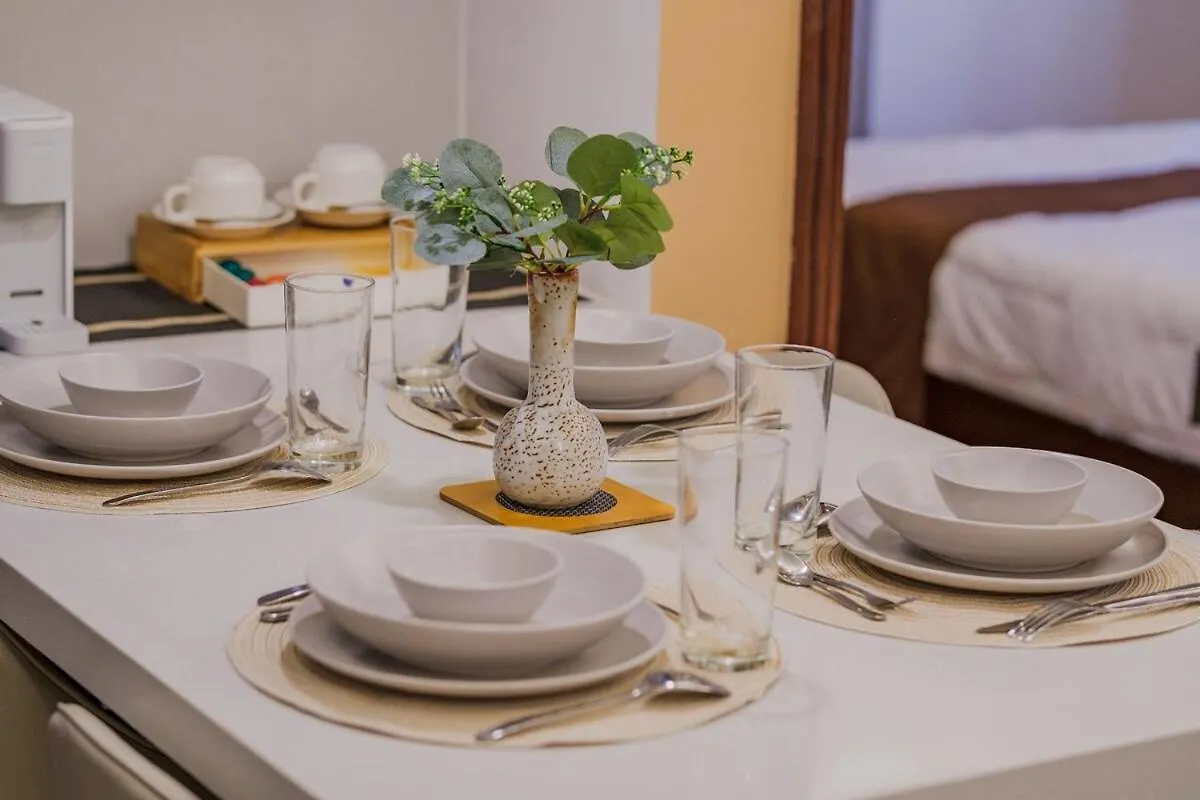 Apartment Ec Suites Modern 1Br Suite W Balcony In Pasay Manila